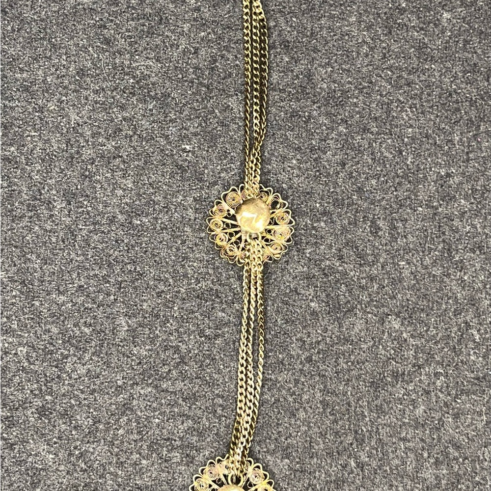 Buttonhole Jewelry - Picture 2 of 2